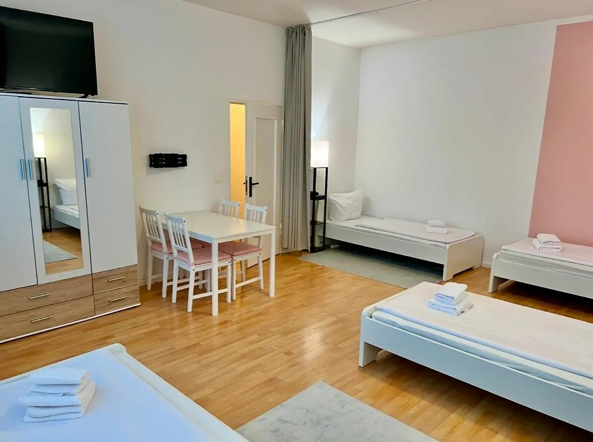Hevals Budget & Beyond Apartments Berlin Tyskland