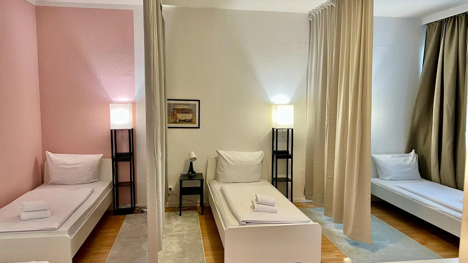 Hevals Budget & Beyond Apartments Berlin