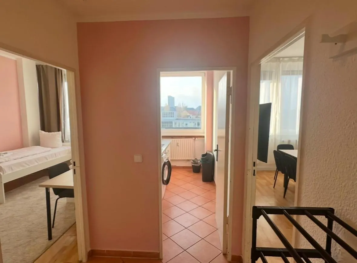 Lägenhetshotell Hevals Budget & Beyond Apartments Berlin