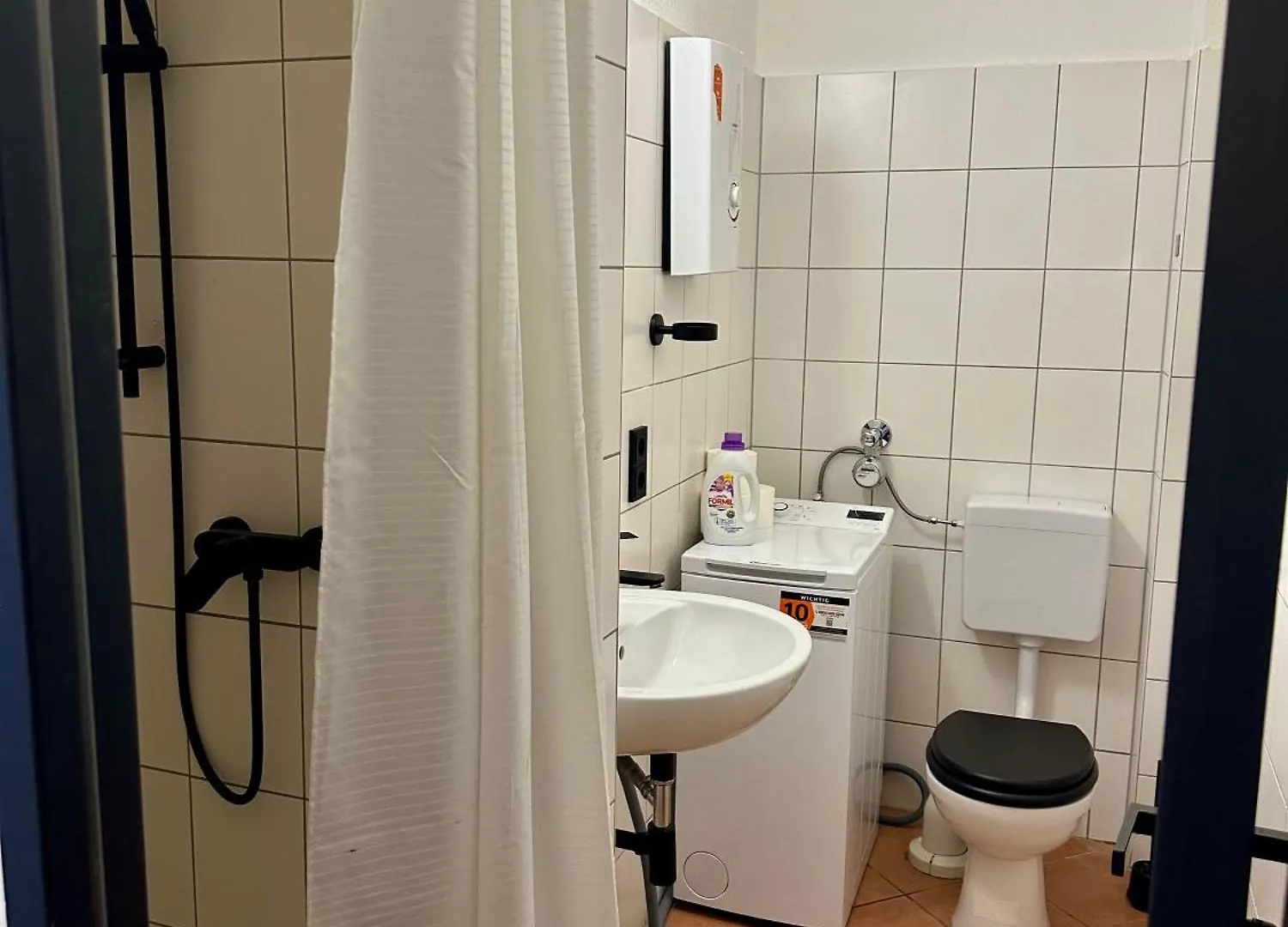 Hevals Budget & Beyond Apartments Berlin